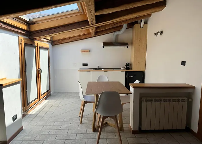 Lex 4 Sauna -trieste Center Apartment Trieste